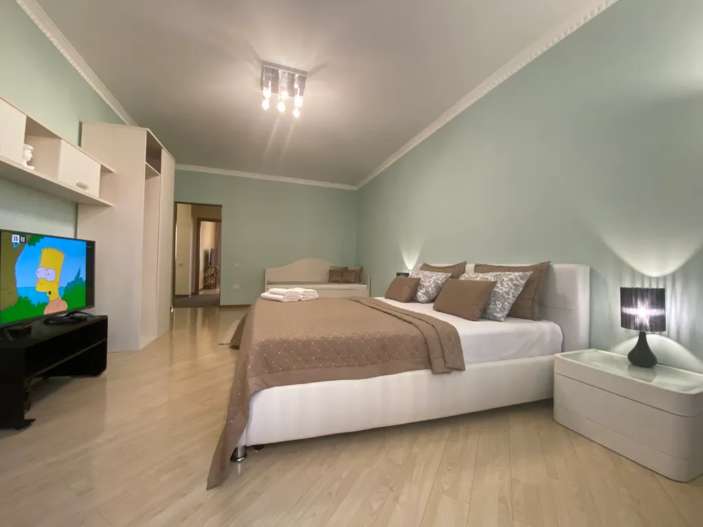 Просторный апартамент для действительно большой семьи