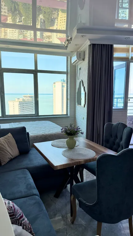 Квартира-студия у моря для наслаждения видом и комфортом