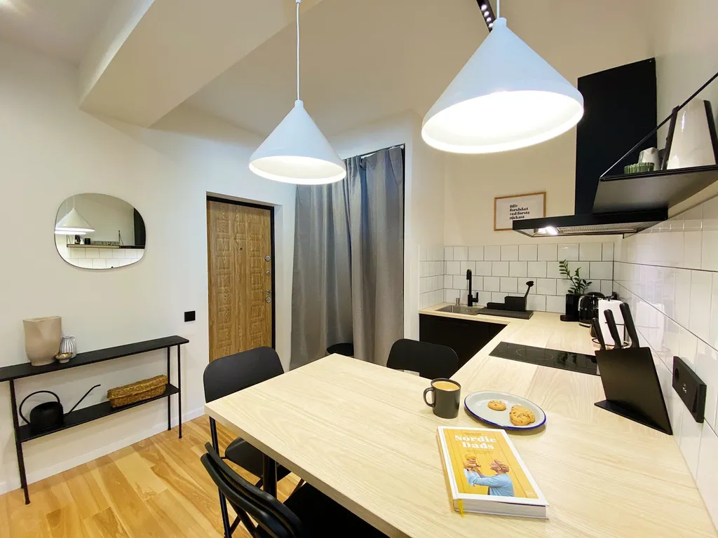 Апартамент с балконом и видом на горы