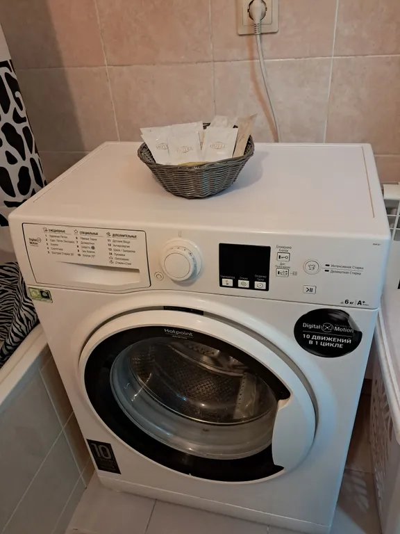 Квартира Уютная комфортабельная 3-комнатная квартира — Адлер