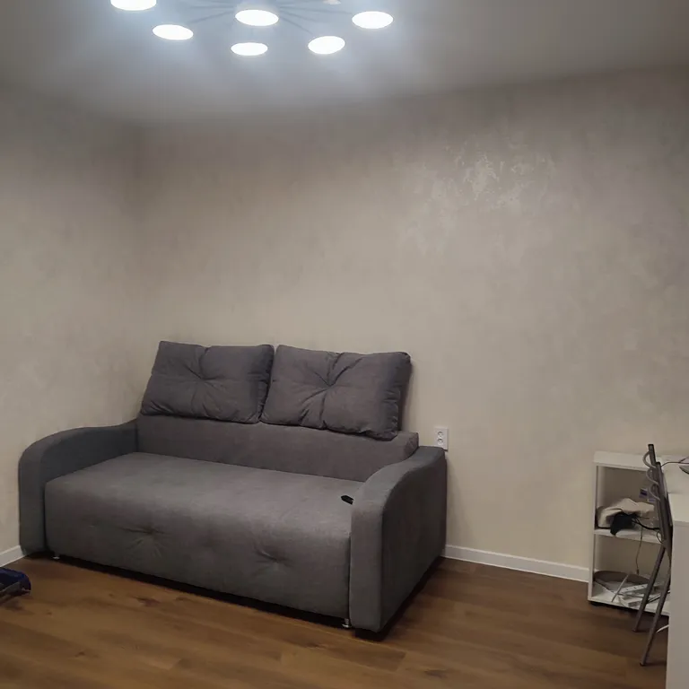 Уютная квартира — аренда посуточно в Маркова