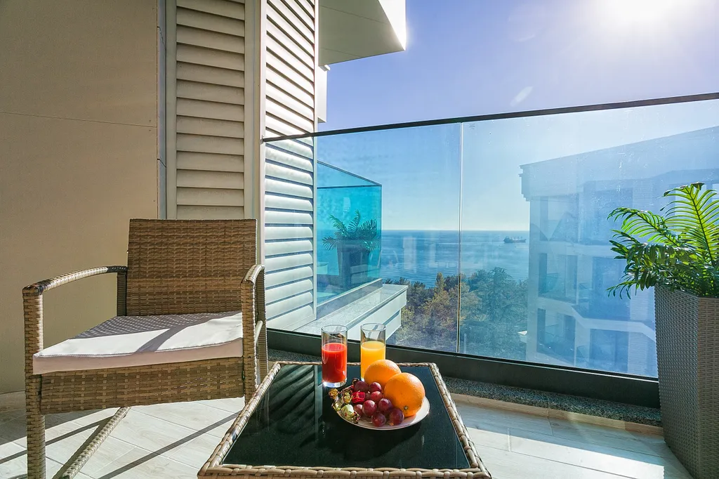 Квартира Симфония с двумя балконами и видом на море