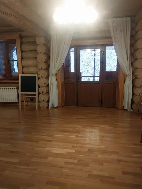 Комфортабельный 3-коттедж на 1 линии о.Селигер