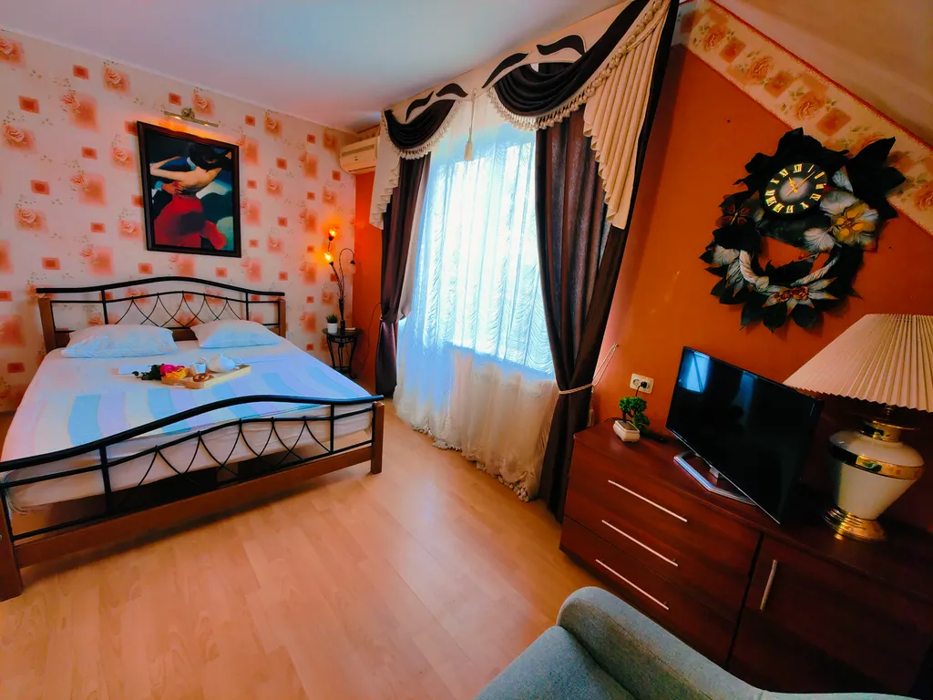 Двухкомнатные шестиместные апартаменты с мини-кухней