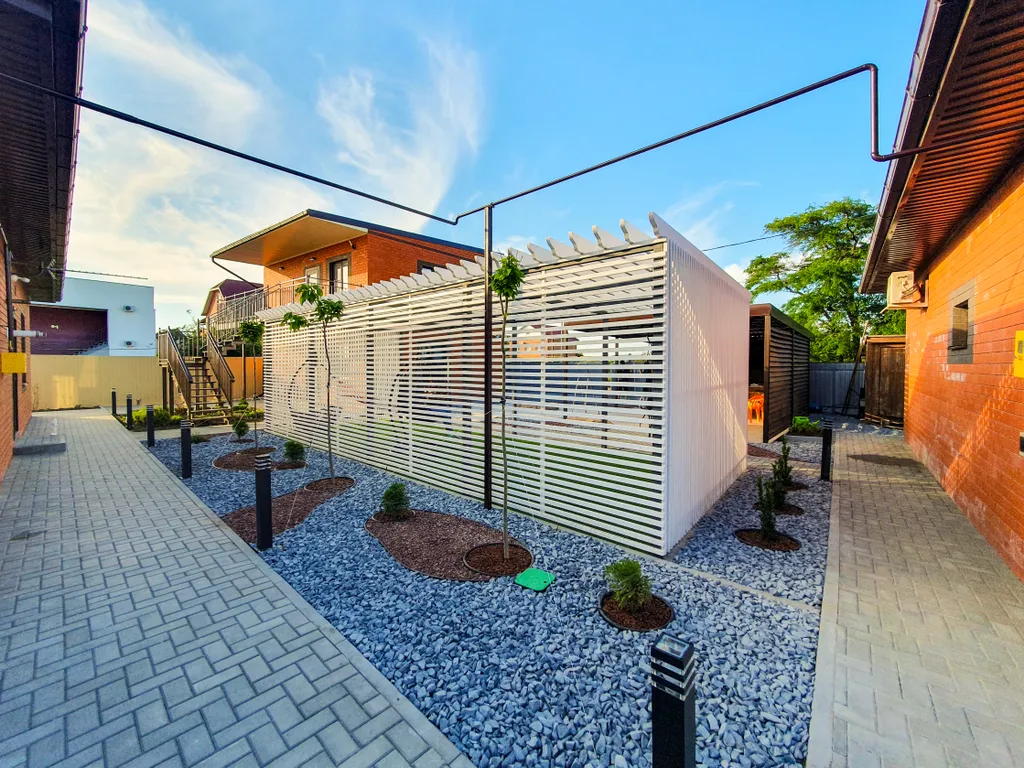 Отдельный дом на первой линии Азовского моря