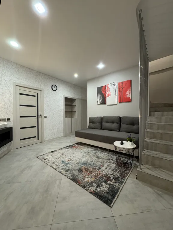 3-комнатная двухуровневая квартира возле ЖД вокзала, Минск — аренда посуточно в Минск