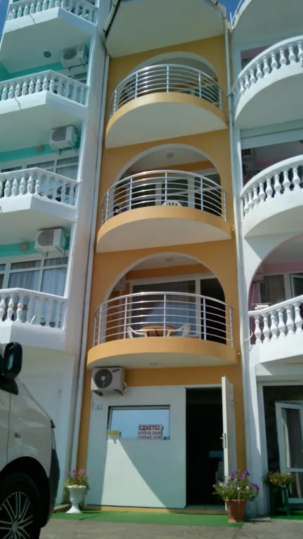 Апартаменты у самого моря (первая линия)