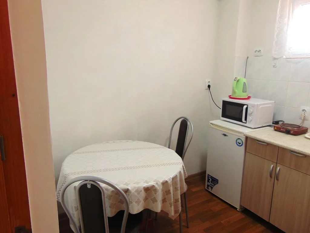 Апартамент Мята – уютное жилье в виноградном украшении на 2 этаже