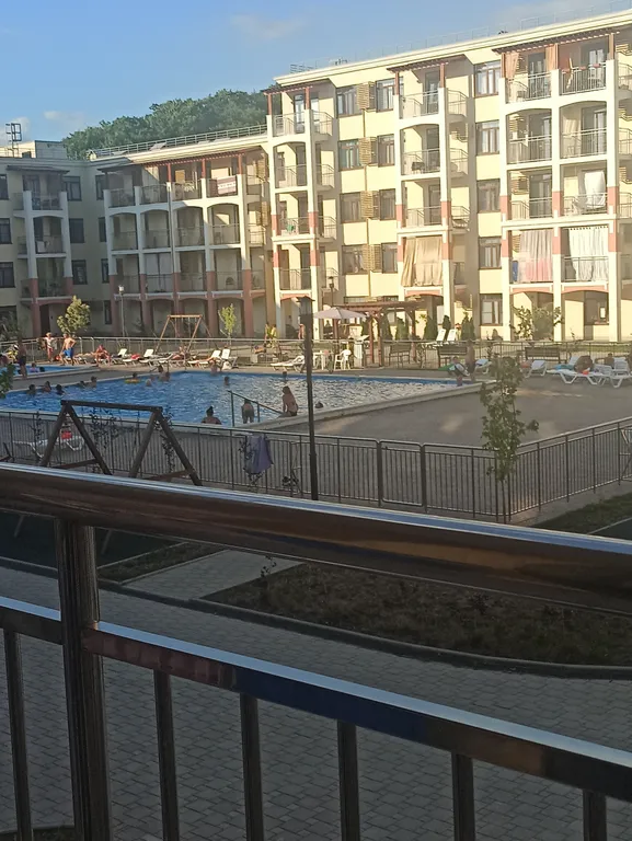 Уютная квартира с бассейном