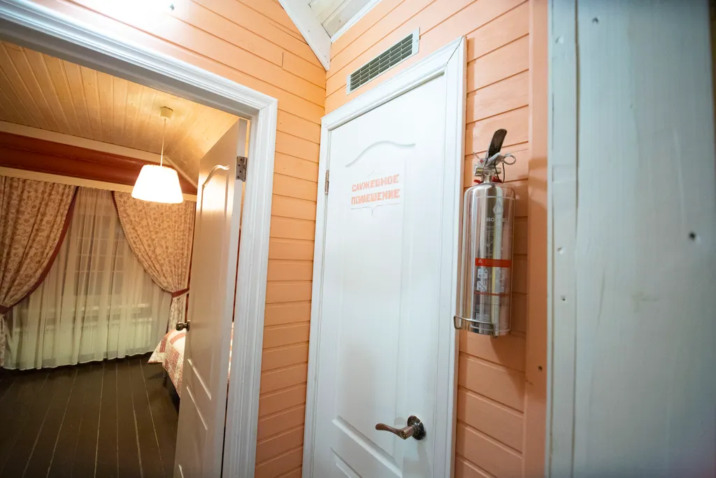 Дом-дача с тремя спальнями Петель