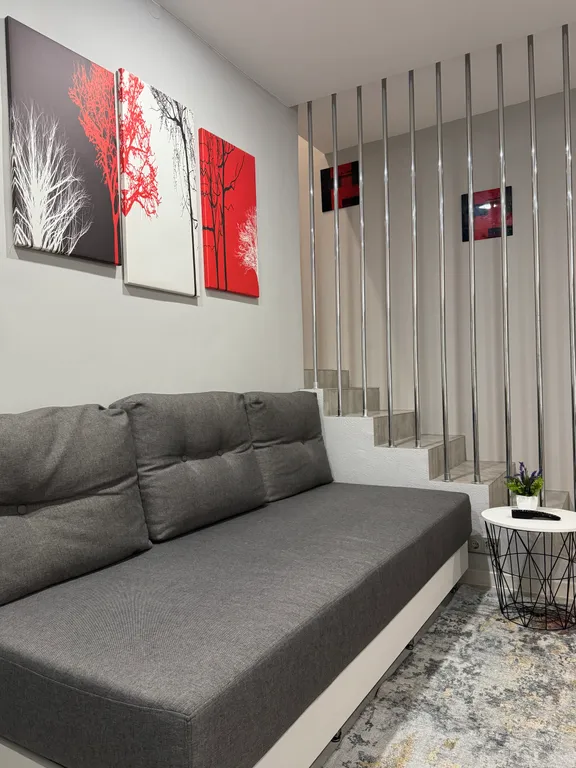 3-комнатная двухуровневая квартира возле ЖД вокзала, Минск