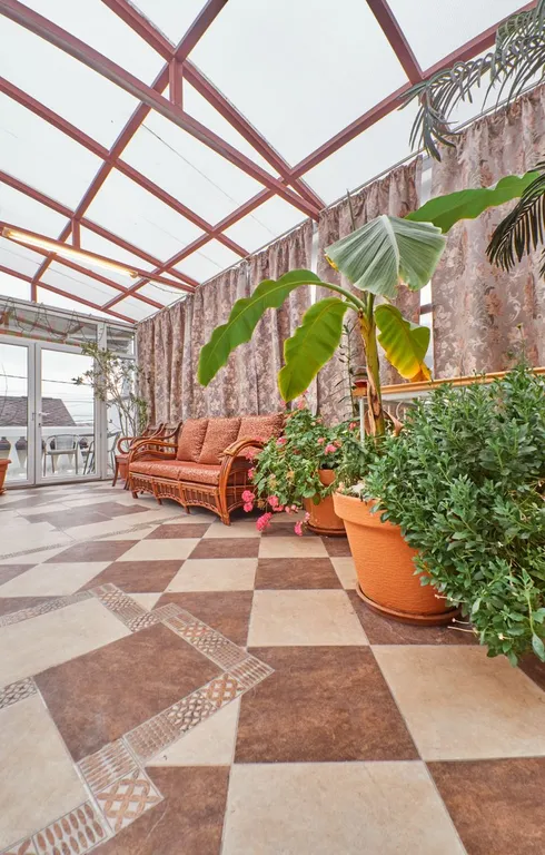 Квартира Трехкомнатные апартаменты в центре — Севастополь