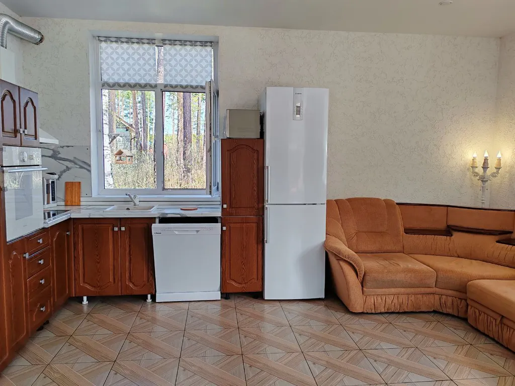 Коттедж в лесу