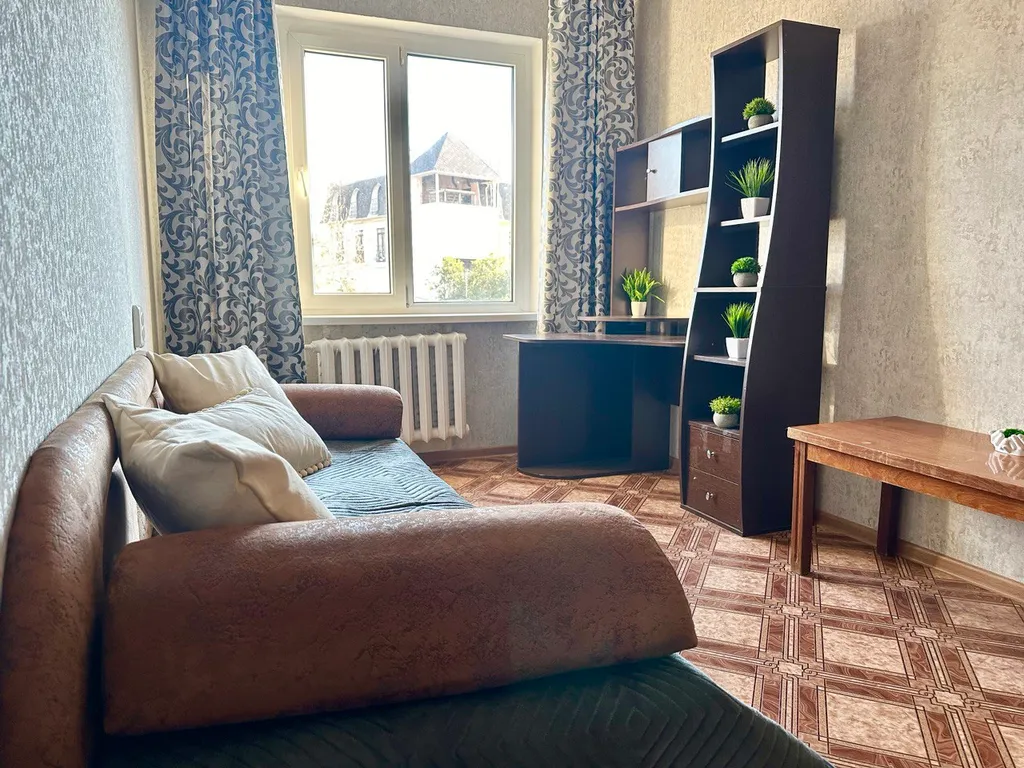 3-комнатная Квартира — аренда посуточно в Ялта