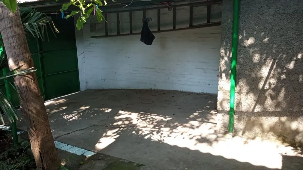 Отдельный дом в центре набережной у моря