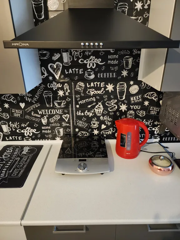 Евродвушка с видом на бассеин