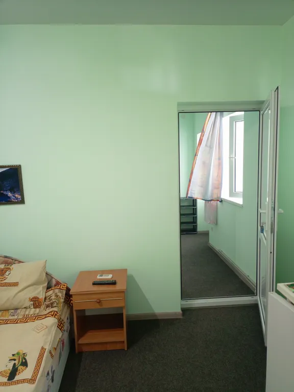 Двухкомнатный номер с отдельным входом и верандой 3 и 4