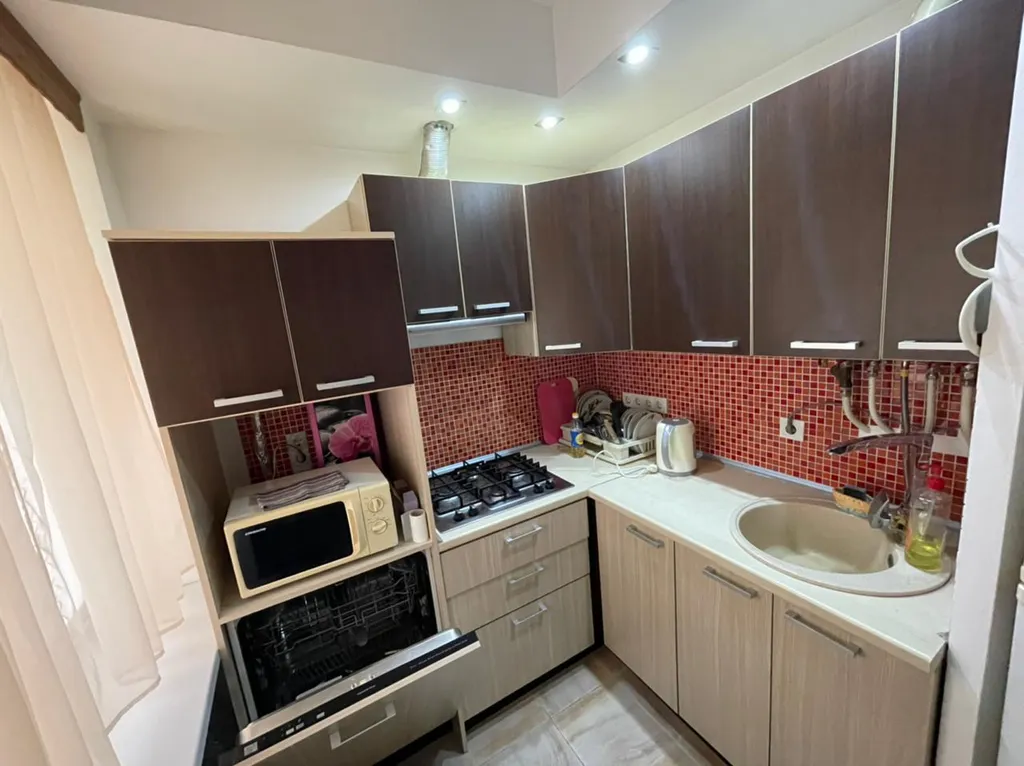 Уютная евротрешка возле моря