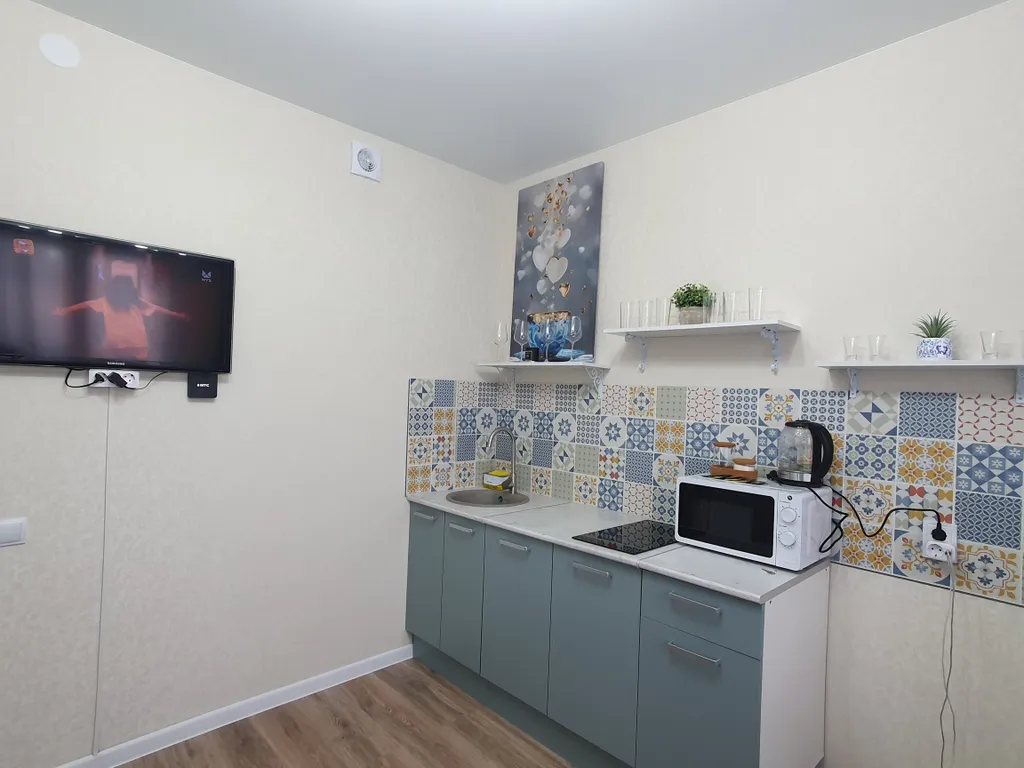 Шикарная, светлая, на самом высоком этаже в городе