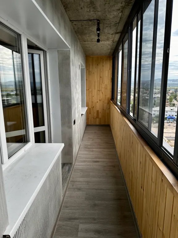 Премиум-квартира возле Площади советов с видом на реку