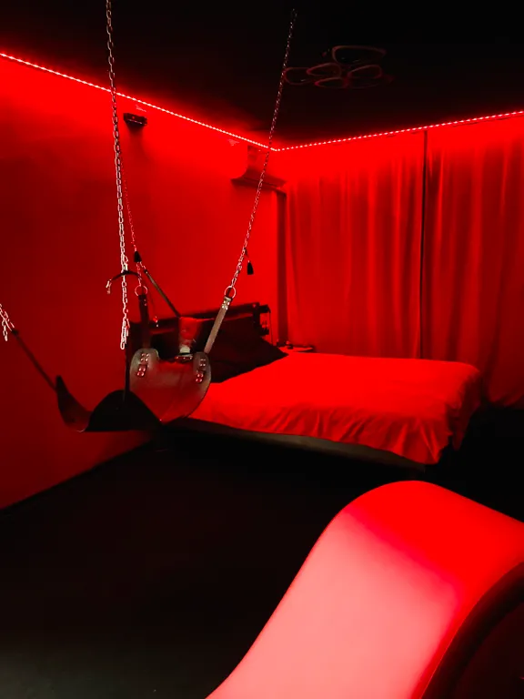 Красная комната