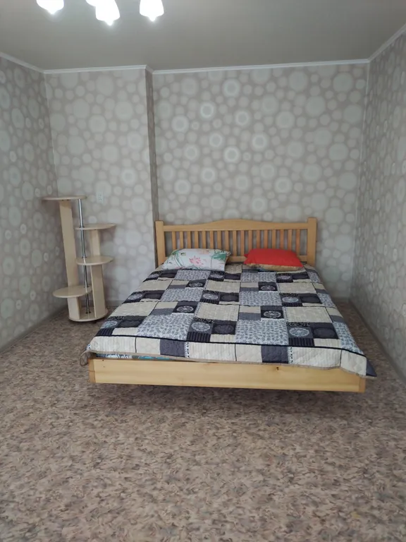 Уютная квартира в центре города — аренда посуточно в Горно-Алтайск