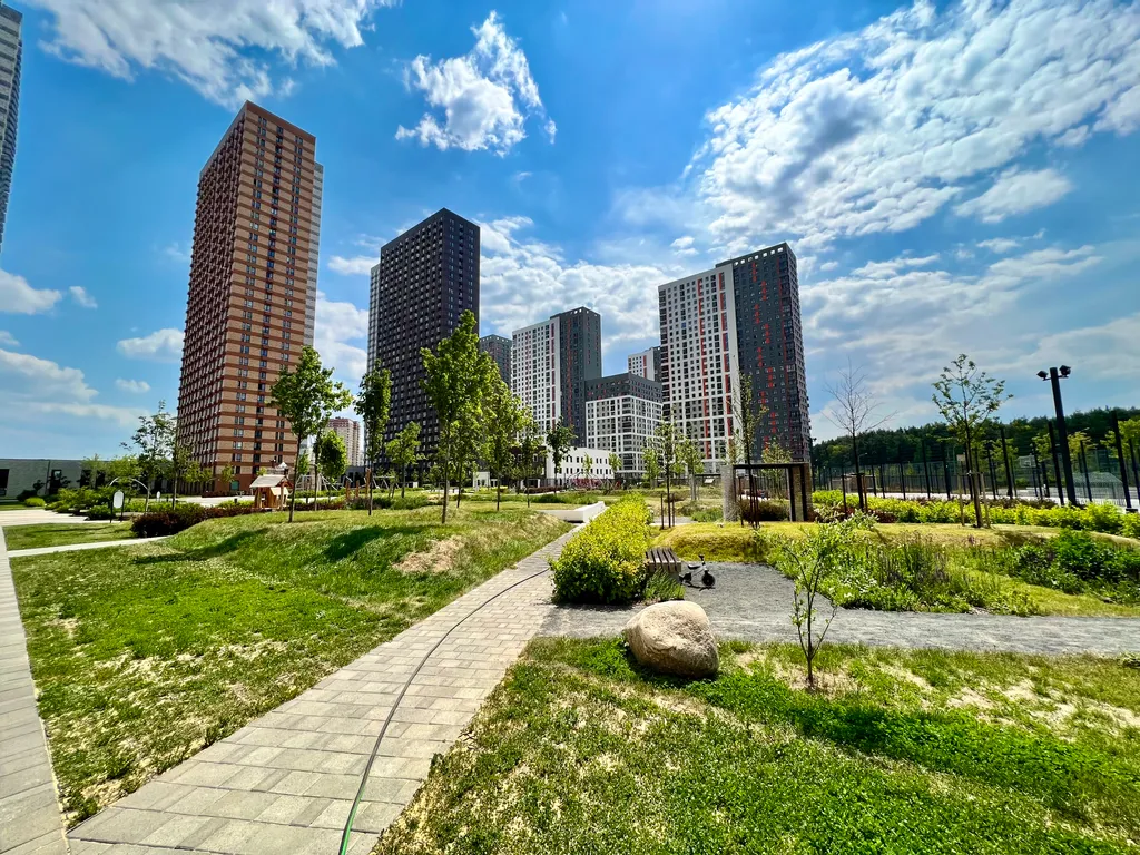 Просторная студия у метро Котельники в 2 минутах