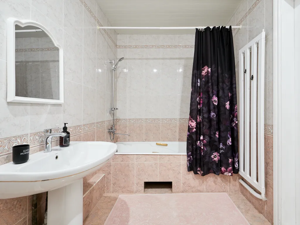 4-комнатный Дом