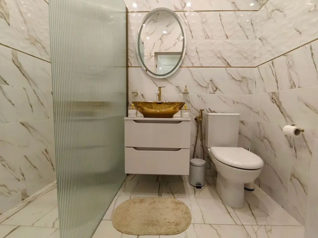 Новые двухкомнатные апартаменты West Wave рядом с бассейнами Баден СПА