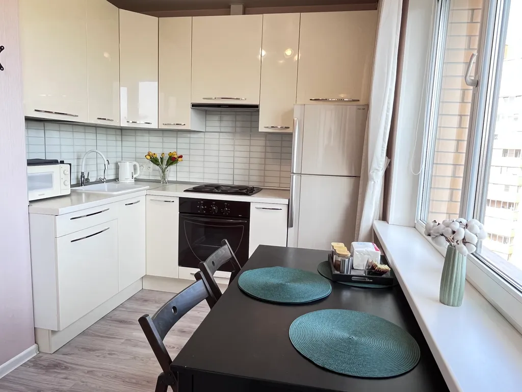 Комфортная квартира в ста шагах от метро