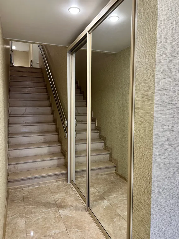 Двухуровневый апартамент в ЖК Меридиан