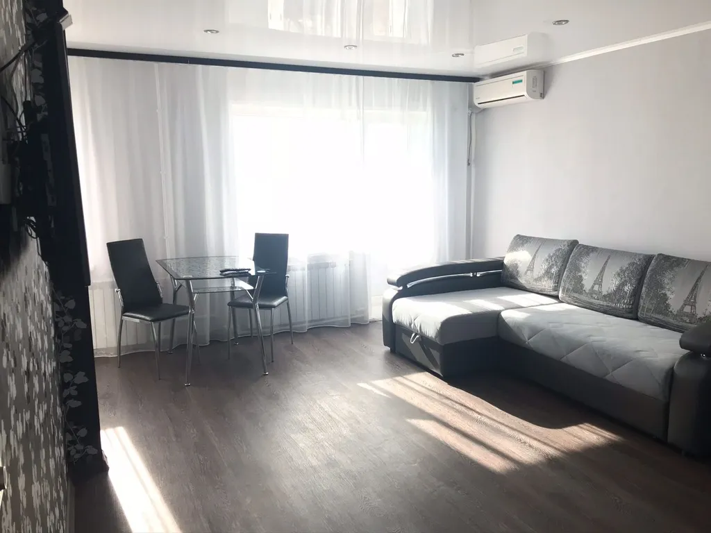 Уютная квартира в центре города с видом на центральную площадь