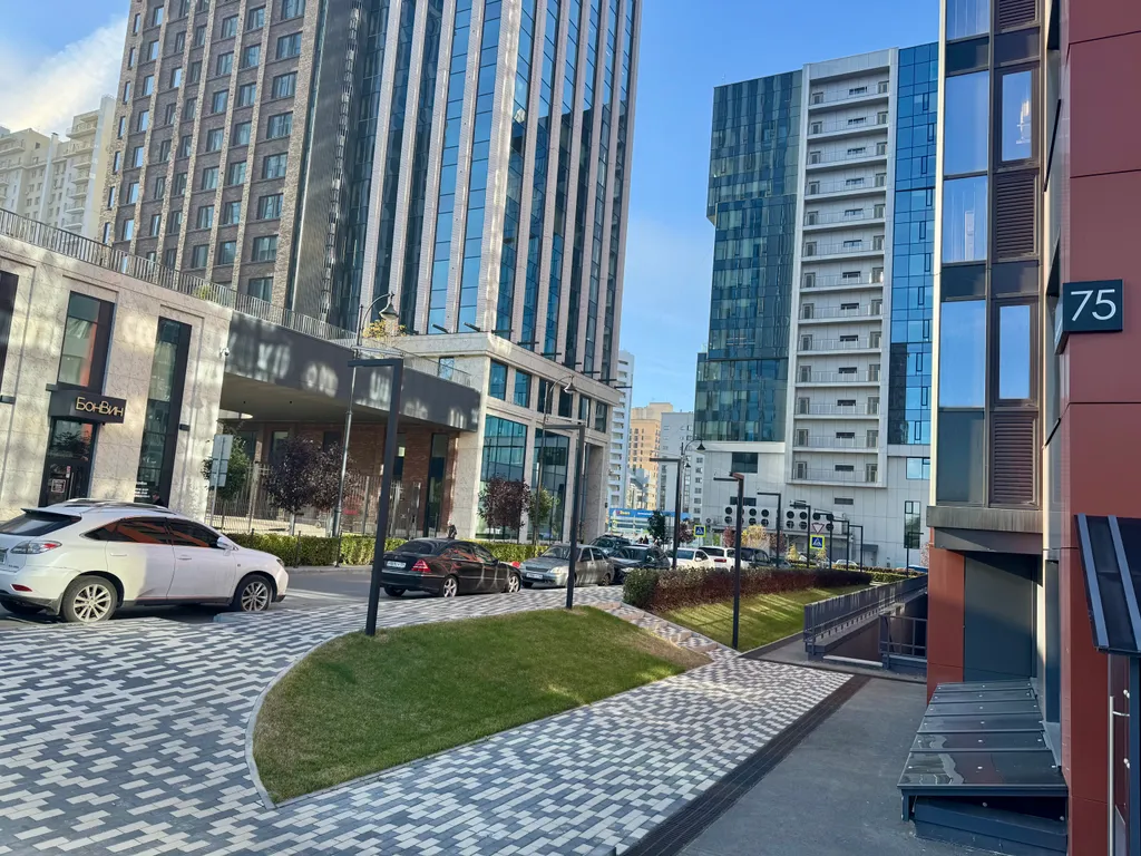 Современная квартира в новом деловом центре Новосибирска