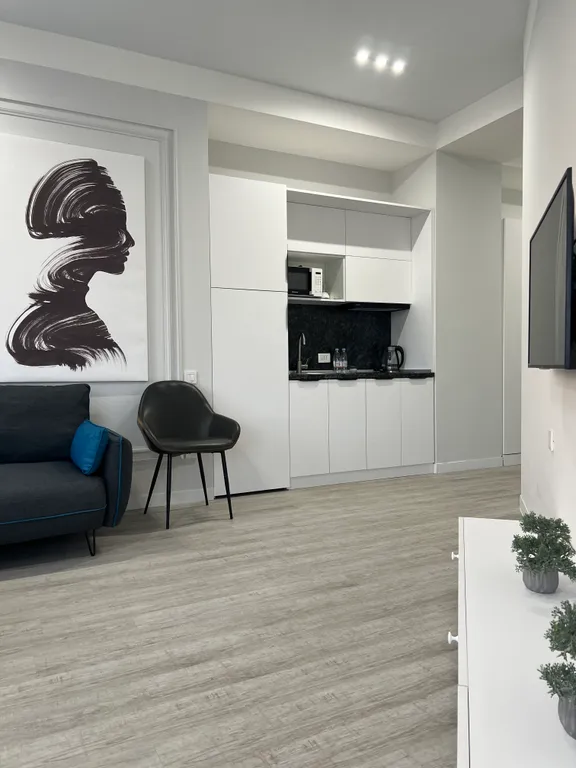 Улучшенные апартаменты с балконом и с видом на парк