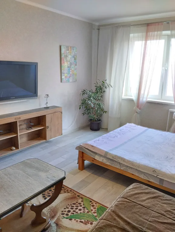 Уютная квартира не далеко от центра города (спальный район)