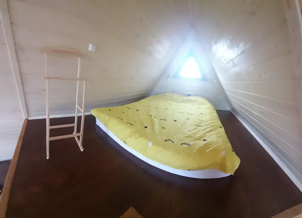 Уютный домик в стиле афрейм