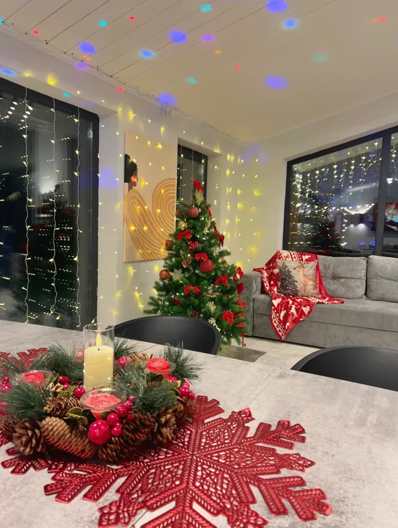 Стильный новый и просторный дом у горнолыжного курорта