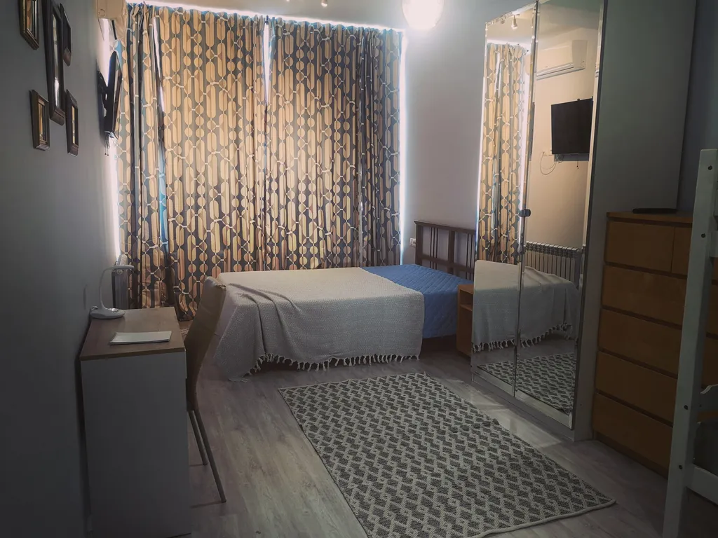 Квартира Прекрасная квартира у моря с видом на восход — Геленджик