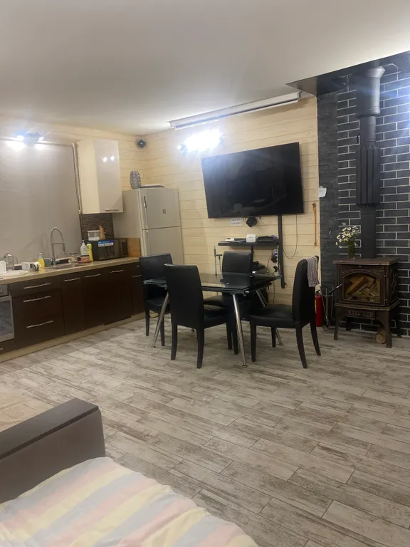 Уютный домик в горах на две семьи