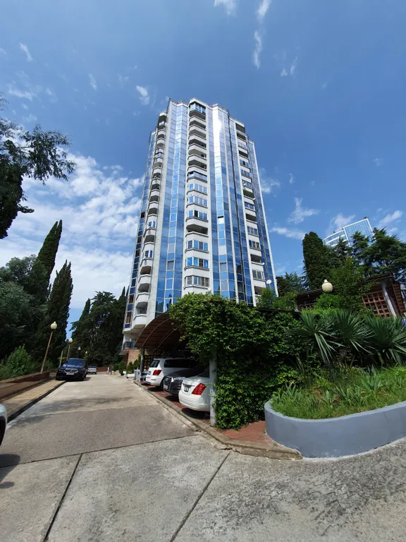 Студия с бассейном - вид на море