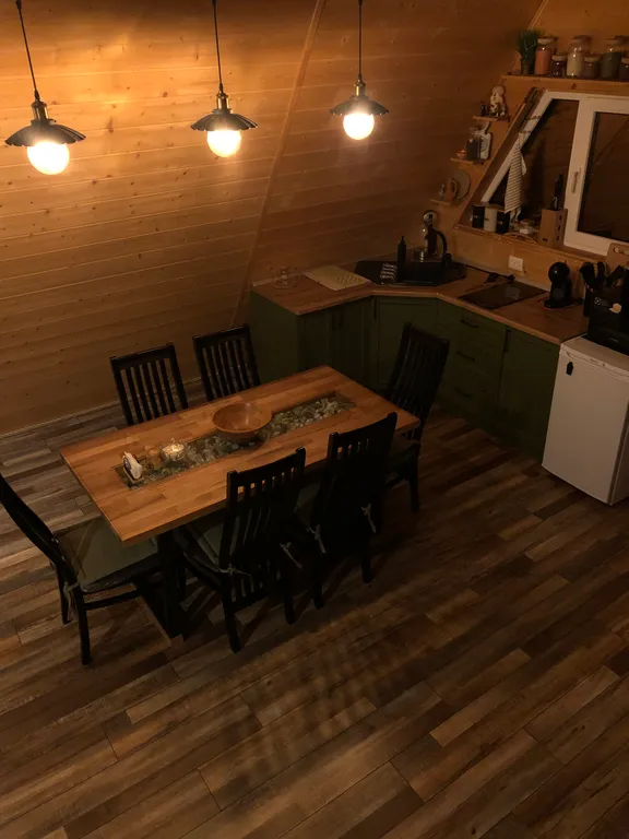 Уютный гостевой дом в Приэльбрусье с потрясающими видами на горы и лес