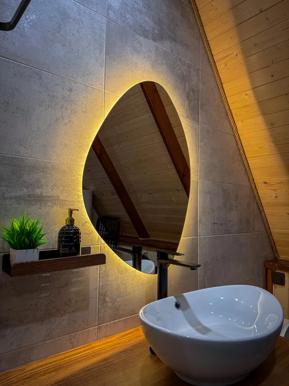 Уютные домики a-frame в горах