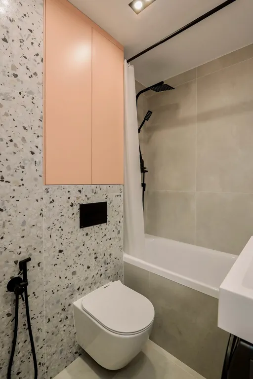 Дизайнерская студия премиум-класса c великoлепным видом для двоиx