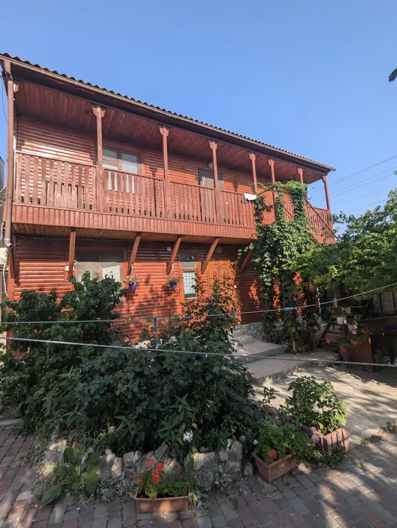 Коттедж Дом в центре — аренда посуточно в Феодосия