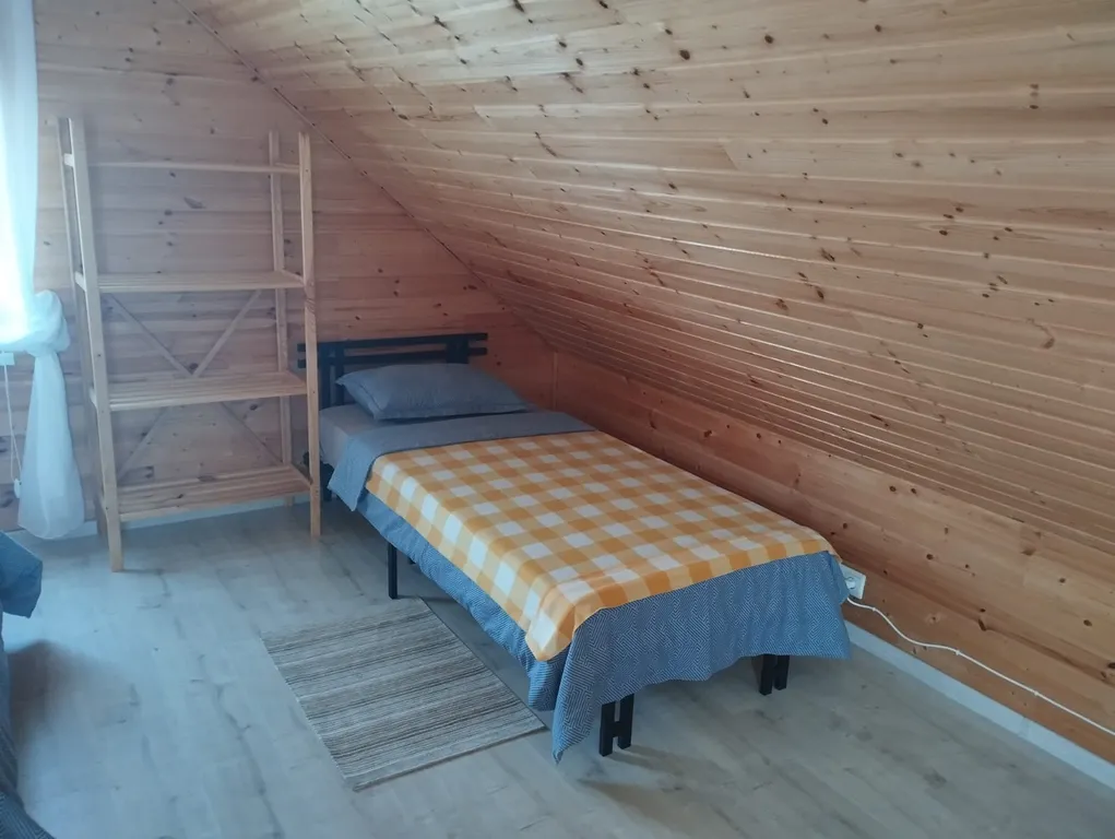 Дом с мансардой