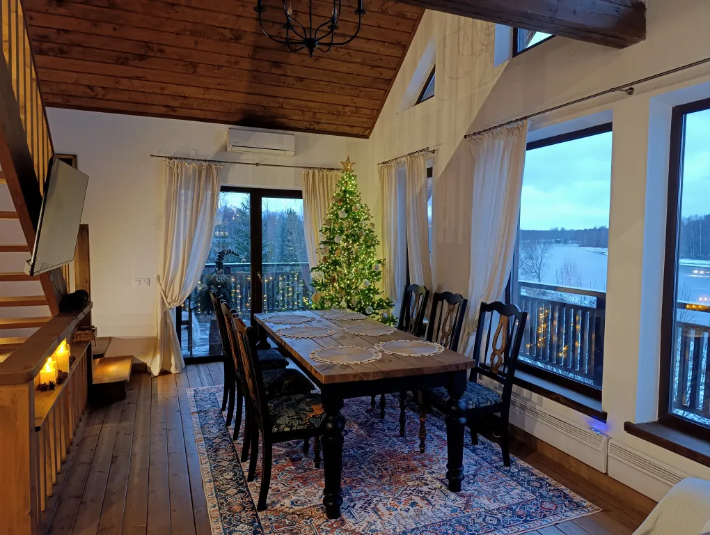 Шале с сауной на берегу реки