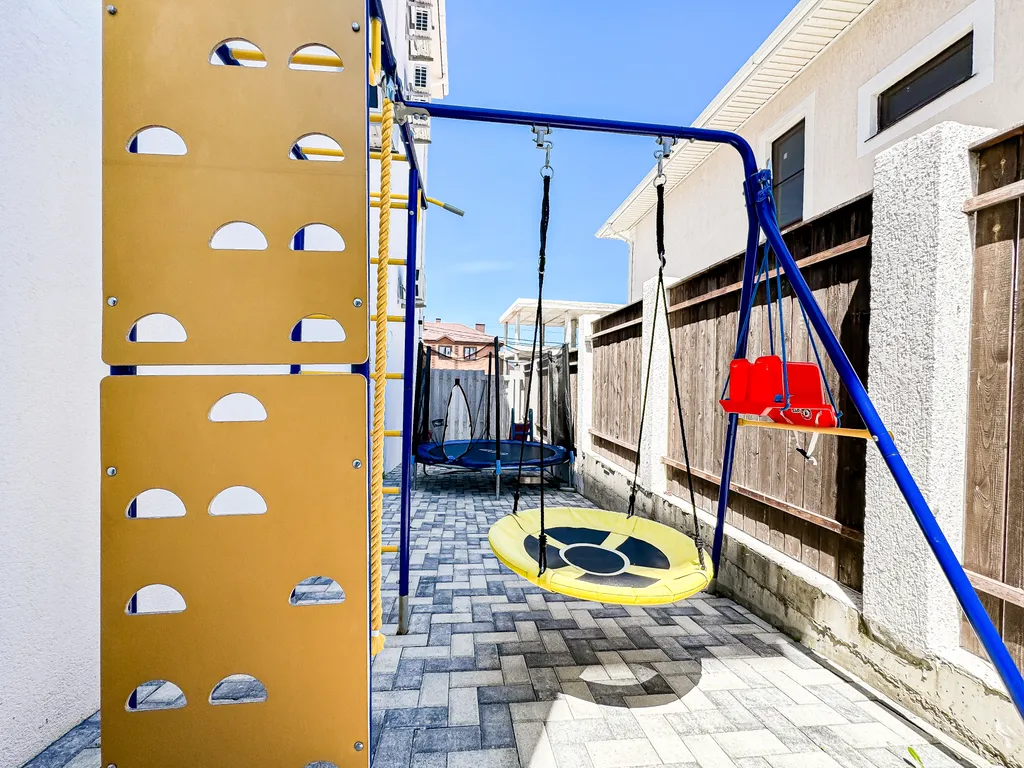 5-комнатный Дом