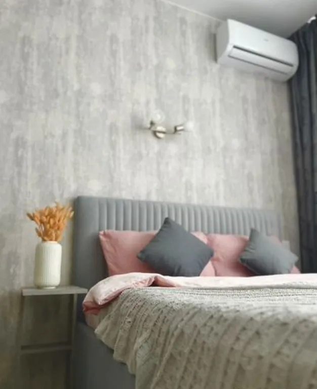 Шикарная студия с видом на реку и Московскую площадь