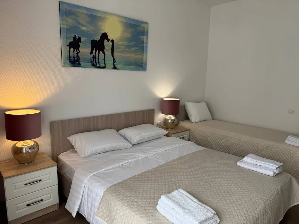 Семейные Апартаменты Солнце