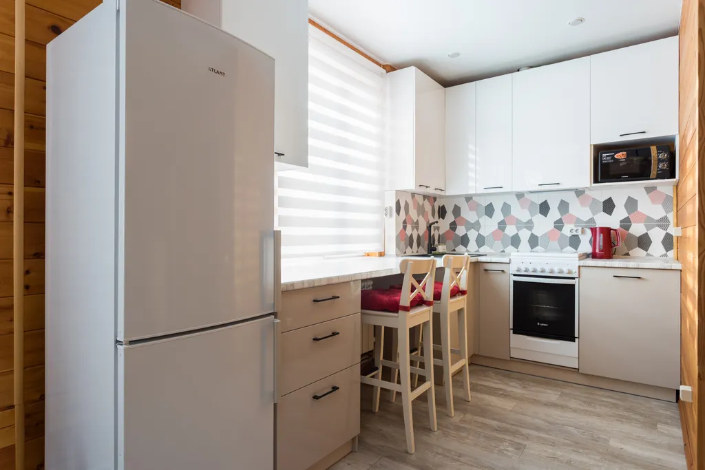 Большой загородный дом